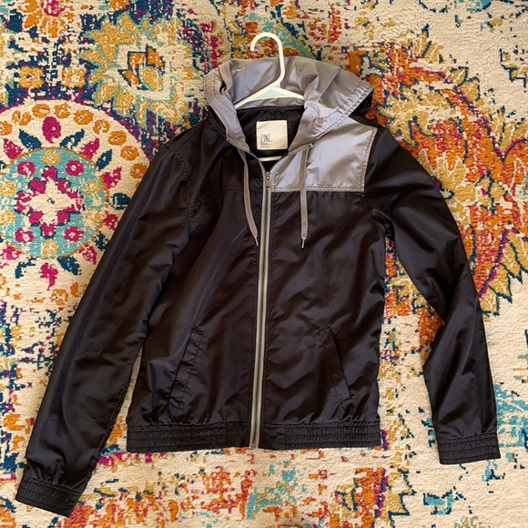 Zine Rain Coat - Picture 1 of 3